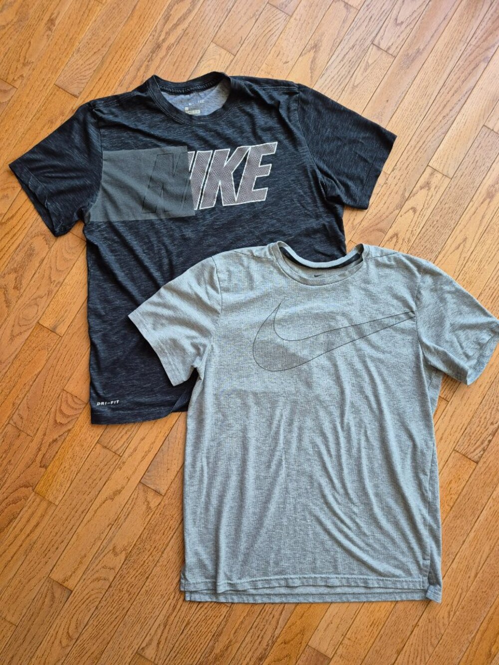 Nike Dri-FIT athletic t-shirts Set of 2 L